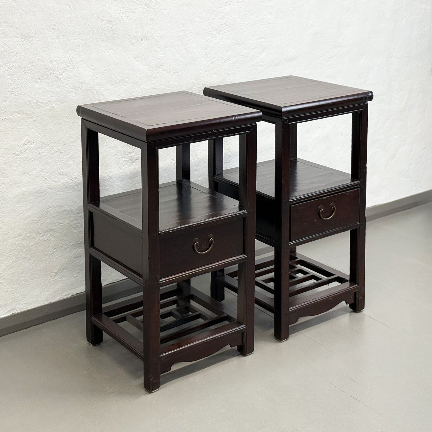 Vintage Vase Table with Drawer