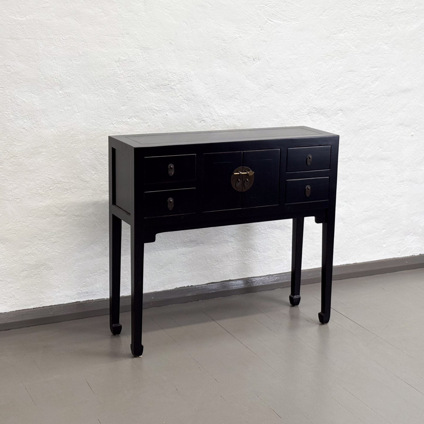 Black Kang Console Table