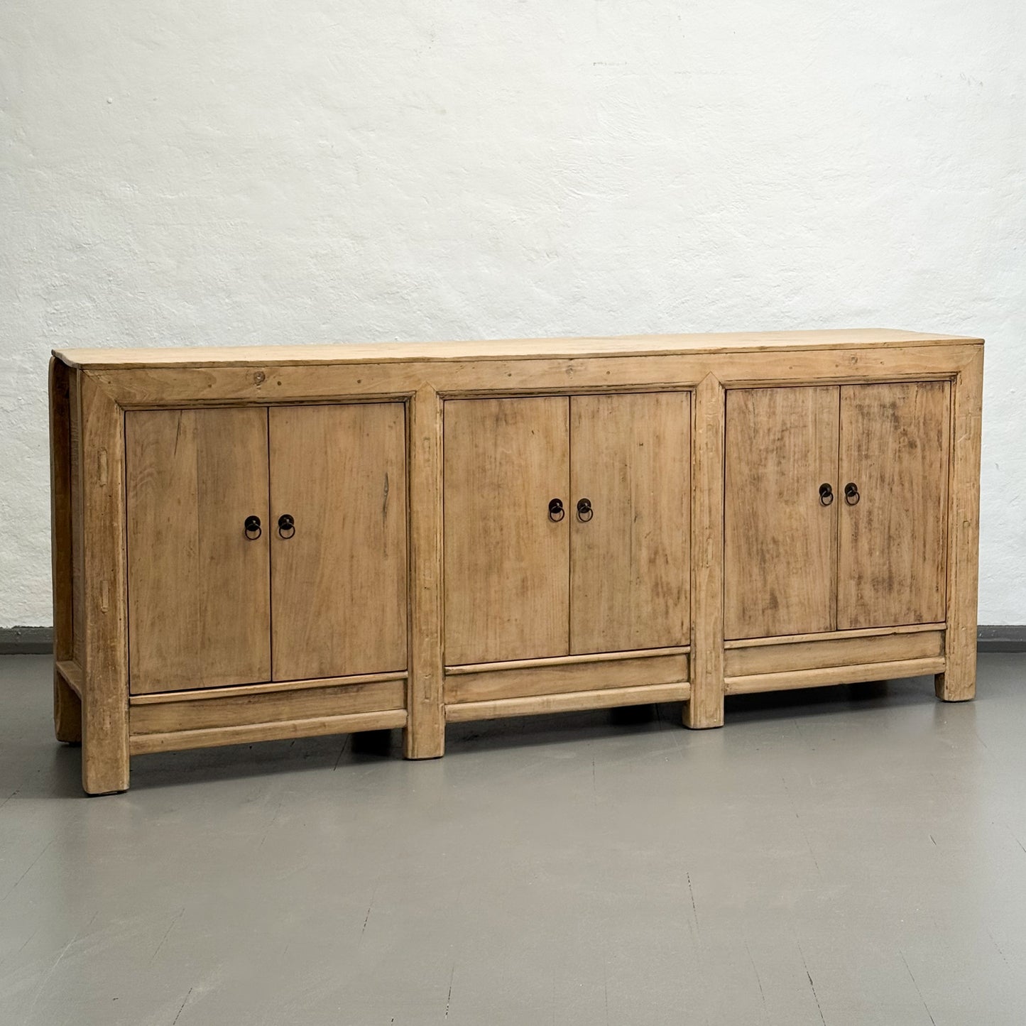 Simple Raw Elm 6 Door Cabinet