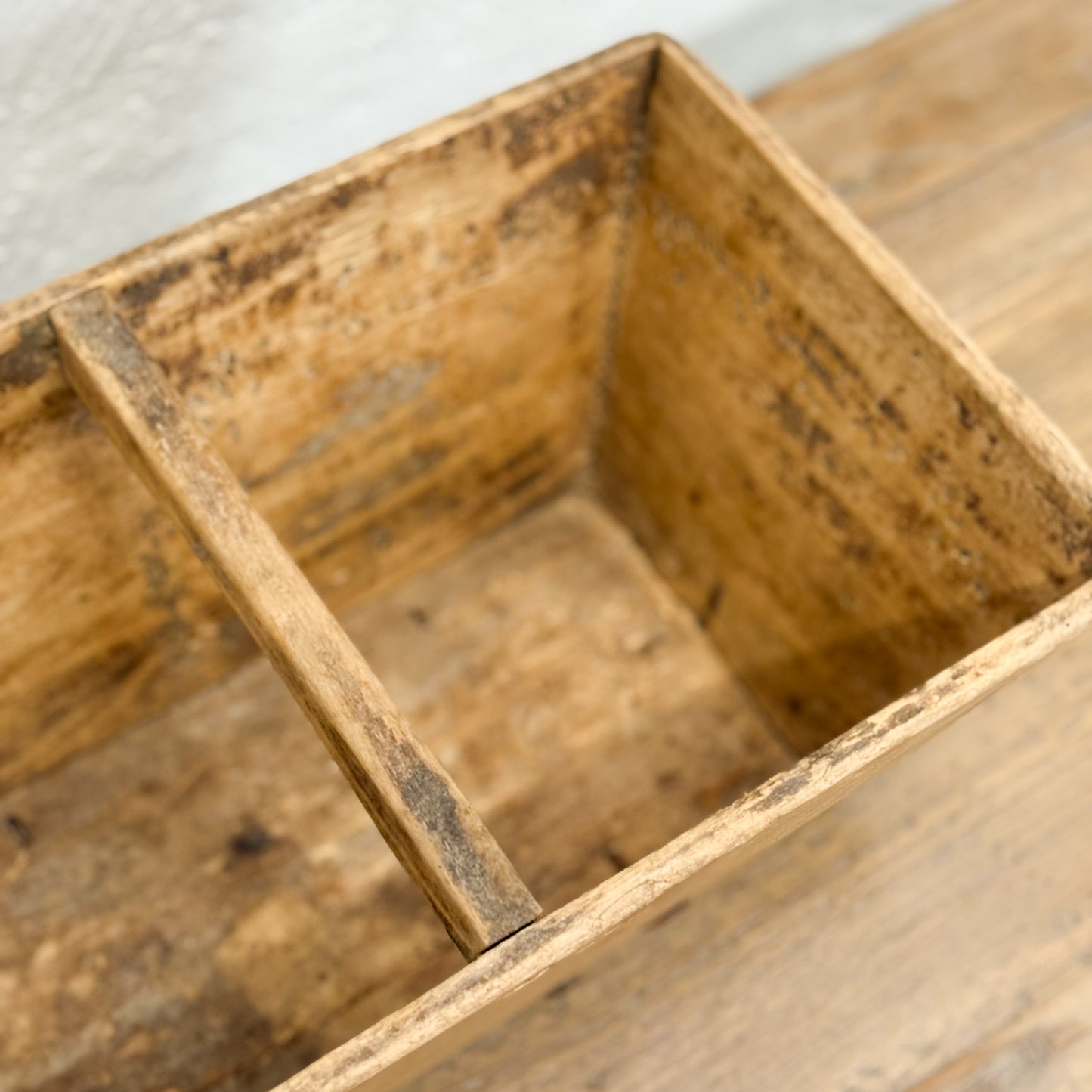 Handled Timber Vegetable Bucket