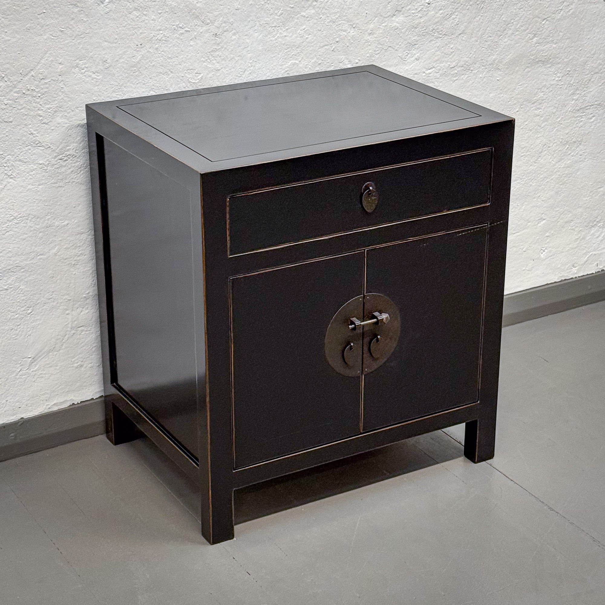 Single Drawer Black Lacquer Bedside Cabinet
