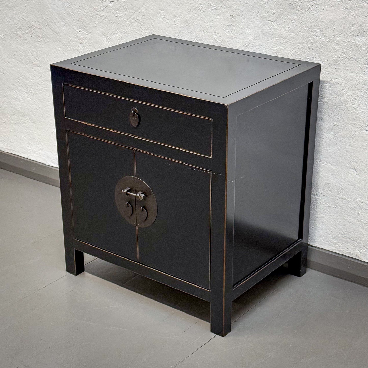 Single Drawer Black Lacquer Bedside Cabinet