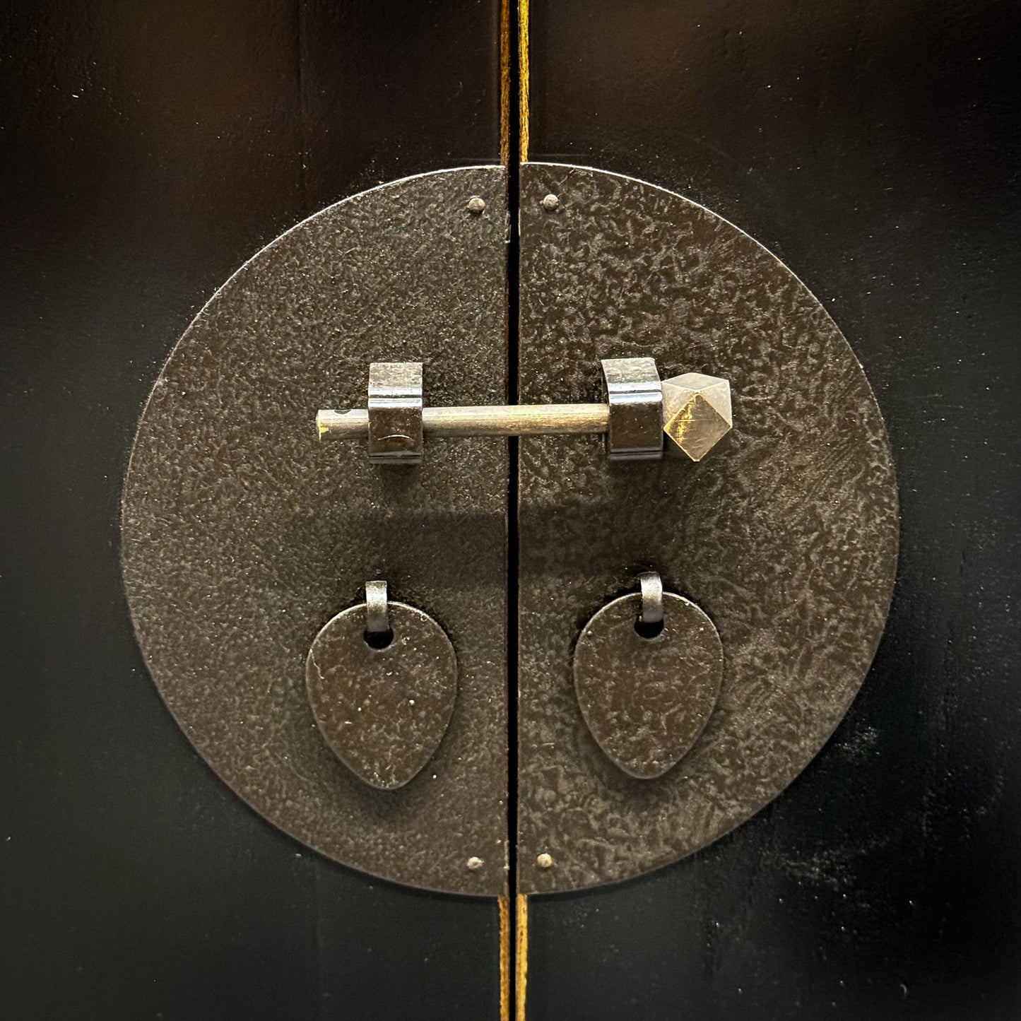 Single Drawer Black Lacquer Bedside Cabinet