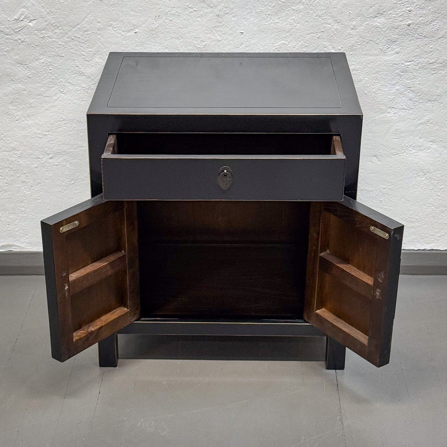Single Drawer Black Lacquer Bedside Cabinet