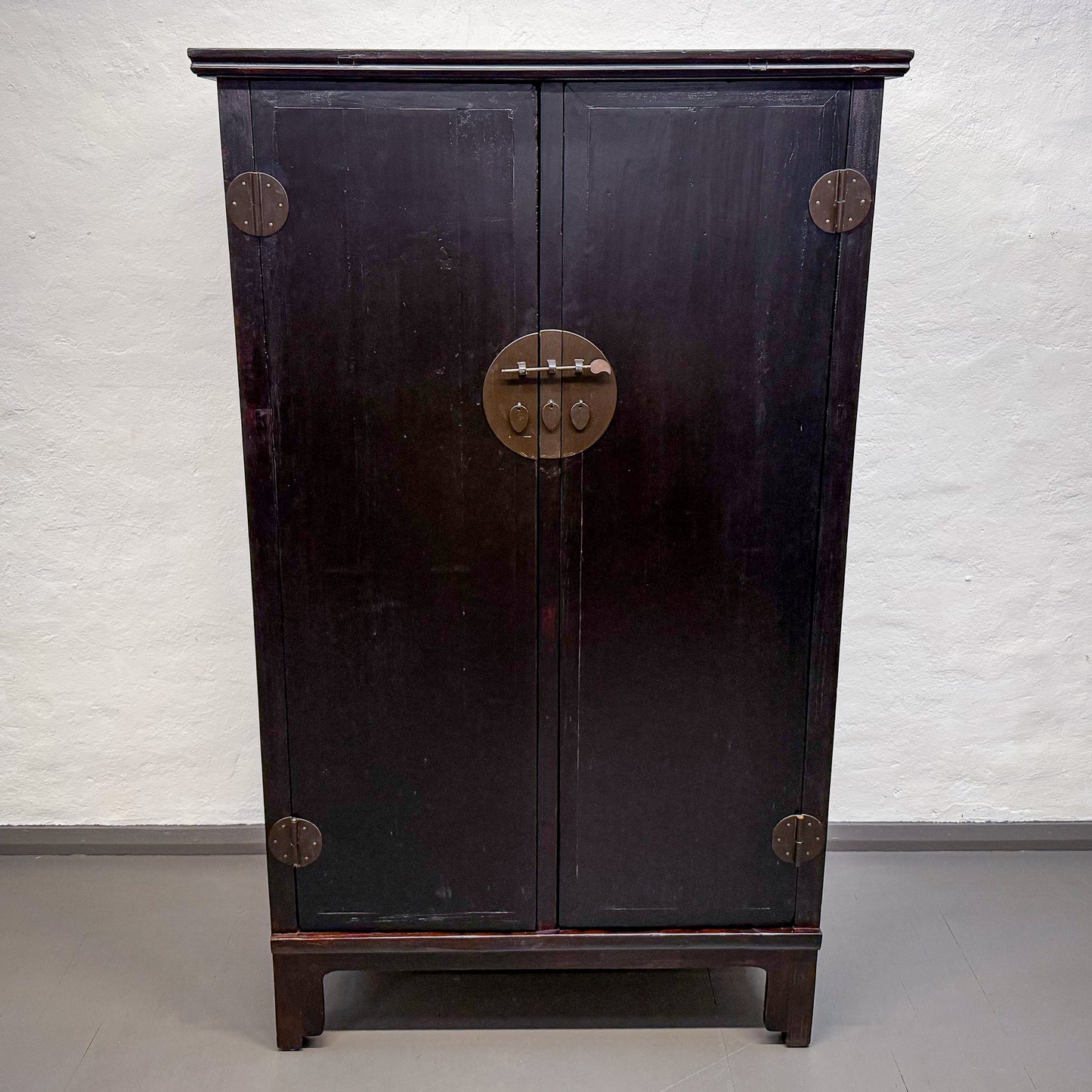 Black Lacquer Cupboard