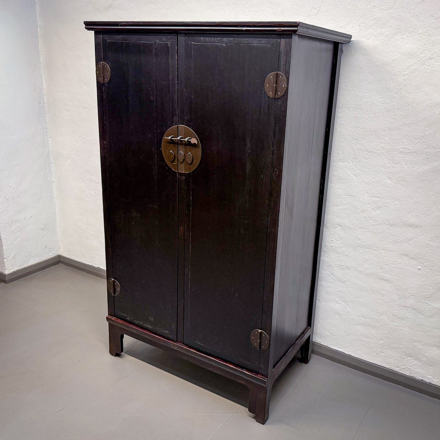 Black Lacquer Cupboard