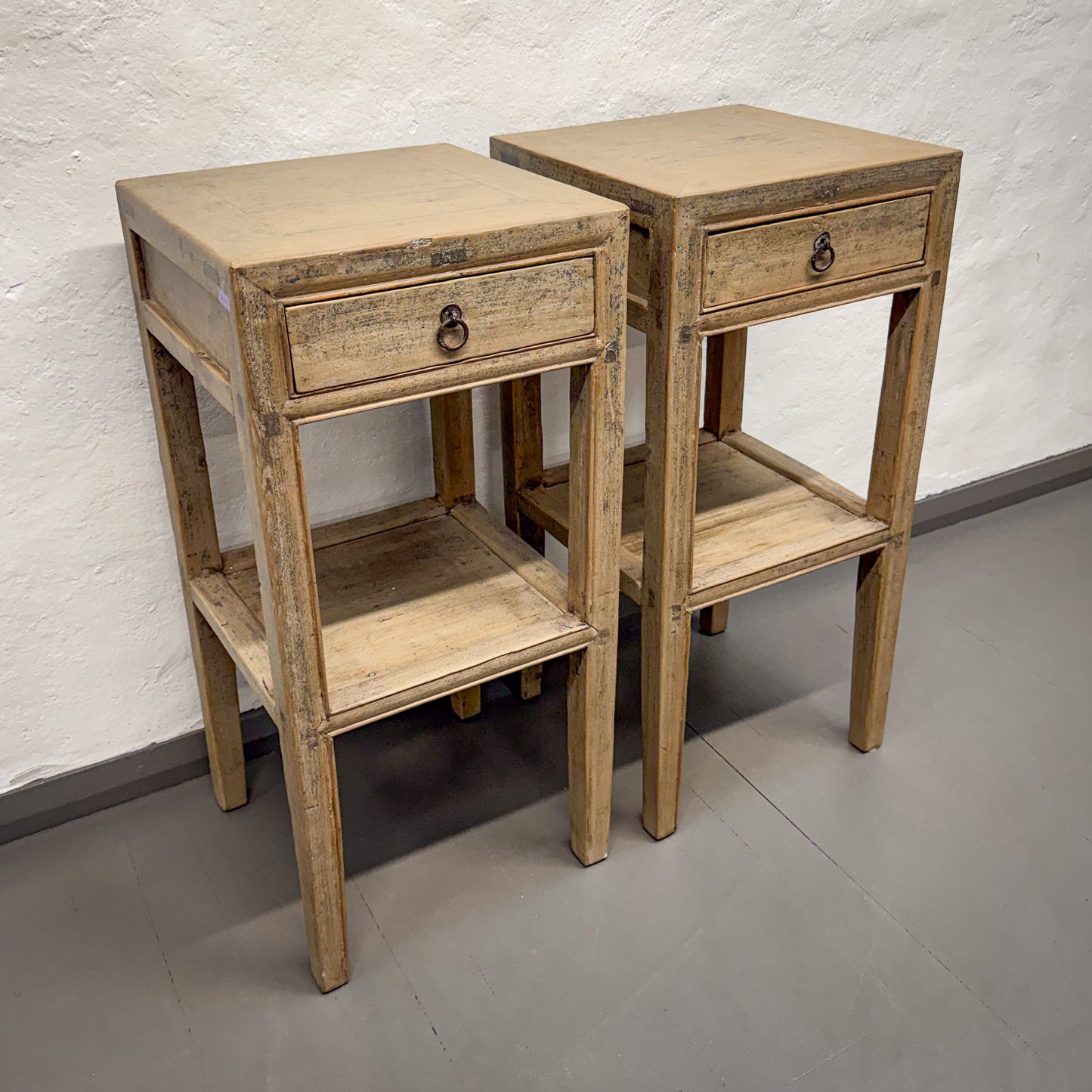 Vintage Elm Vase Table II