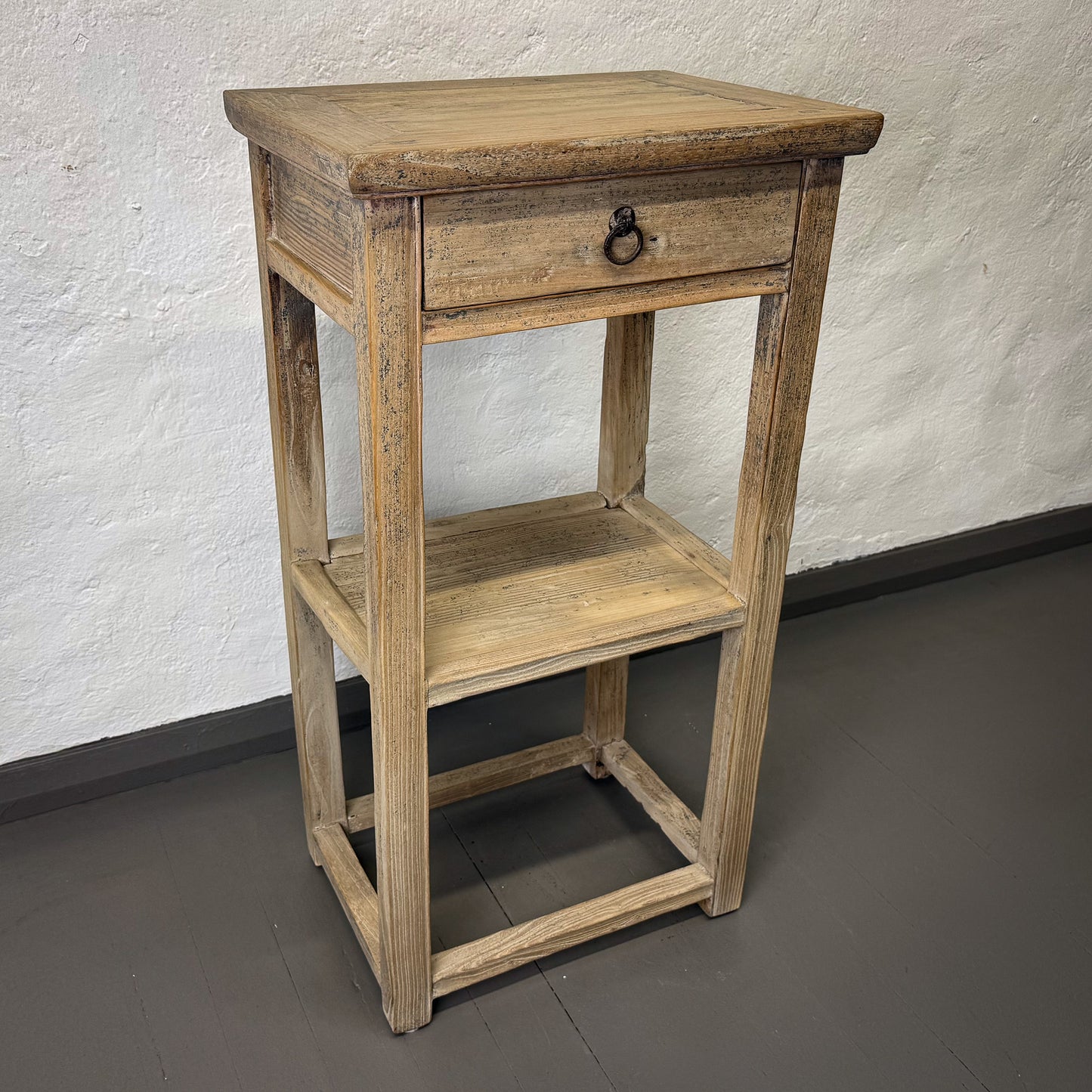 Vintage Elm Vase Table III