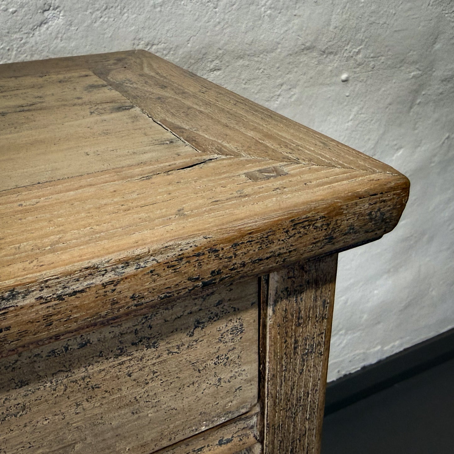 Vintage Elm Vase Table III