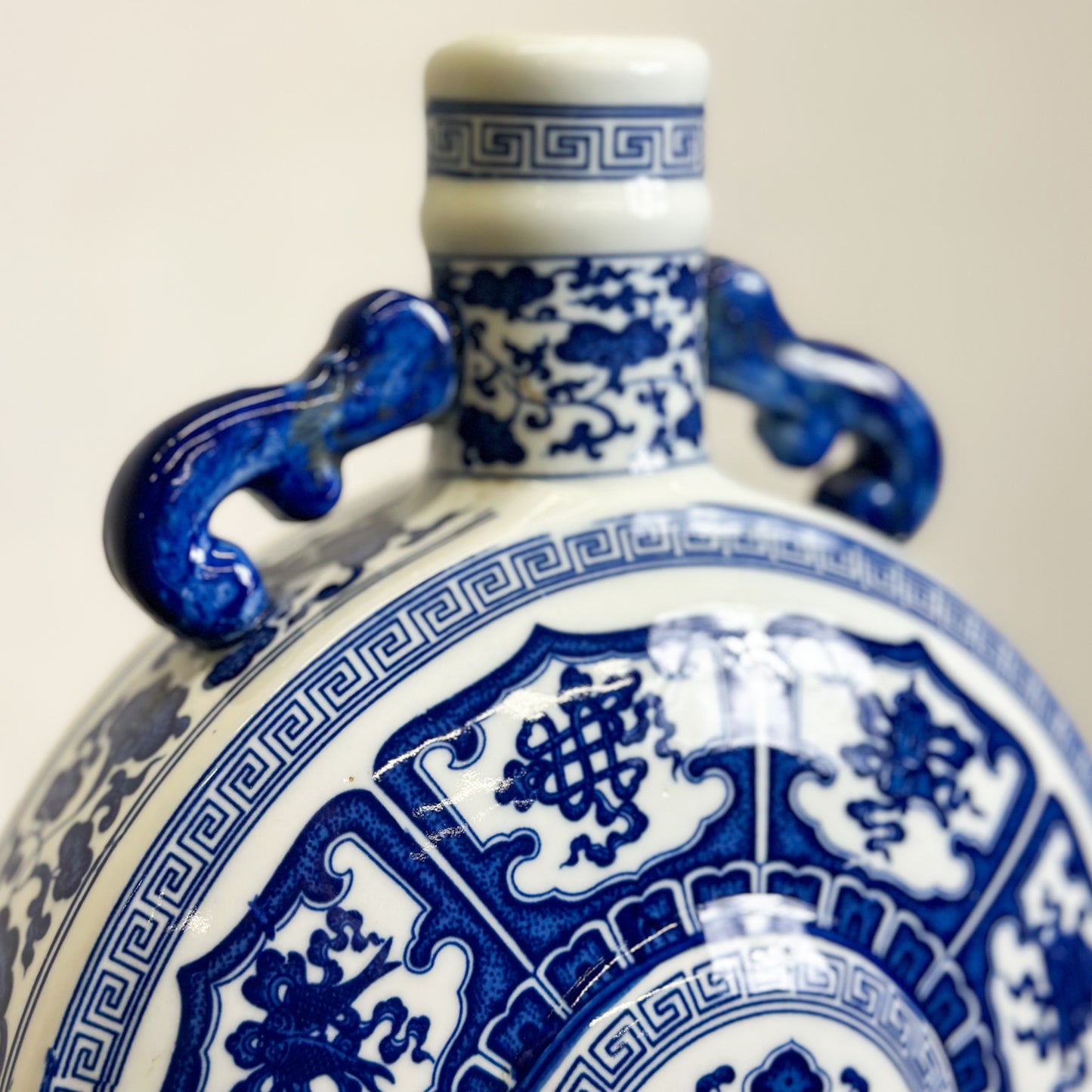 Round Porcelain Vase