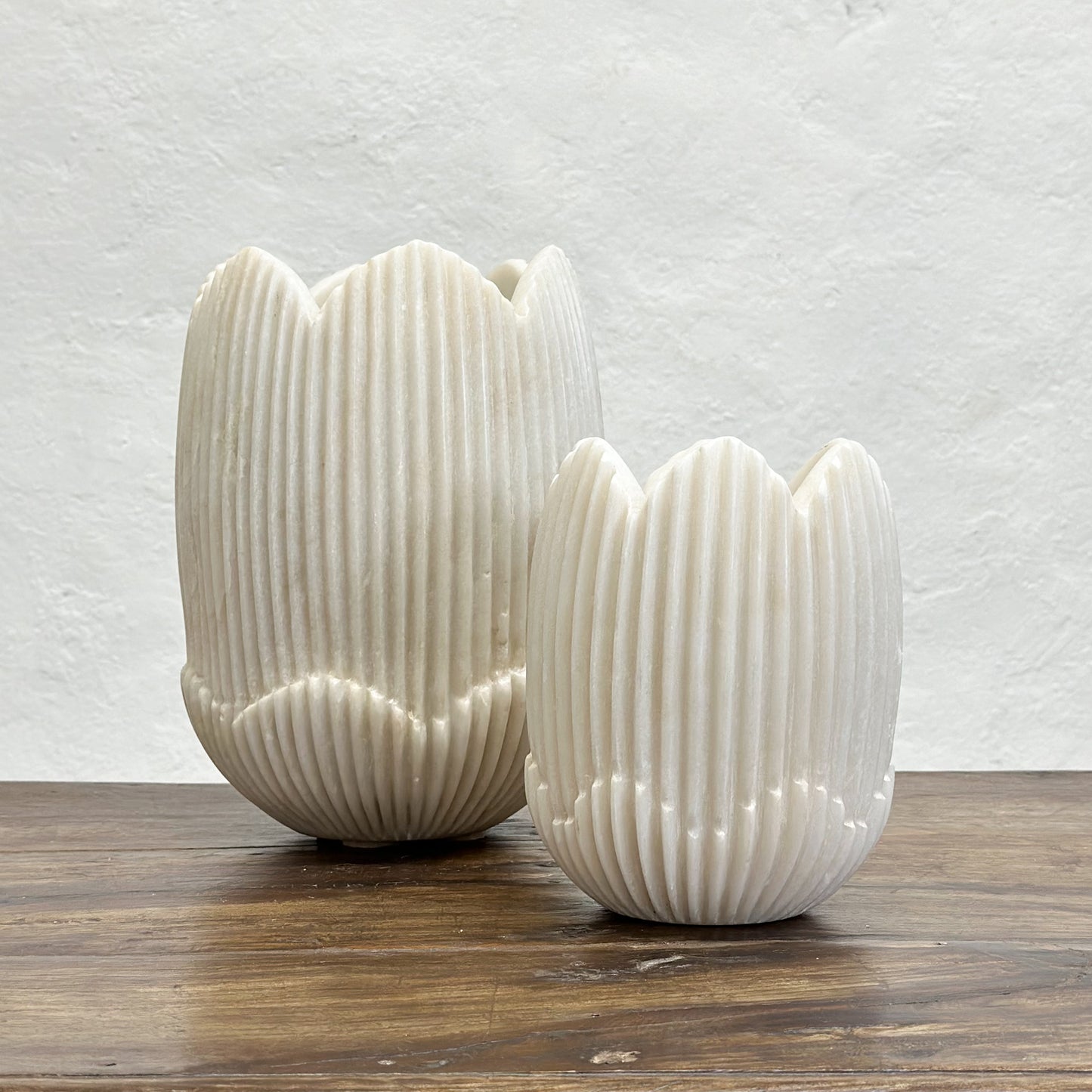 Fluted-White-solid-Marble-Lotus-Fluted-Flower-Vase-India-Indian
