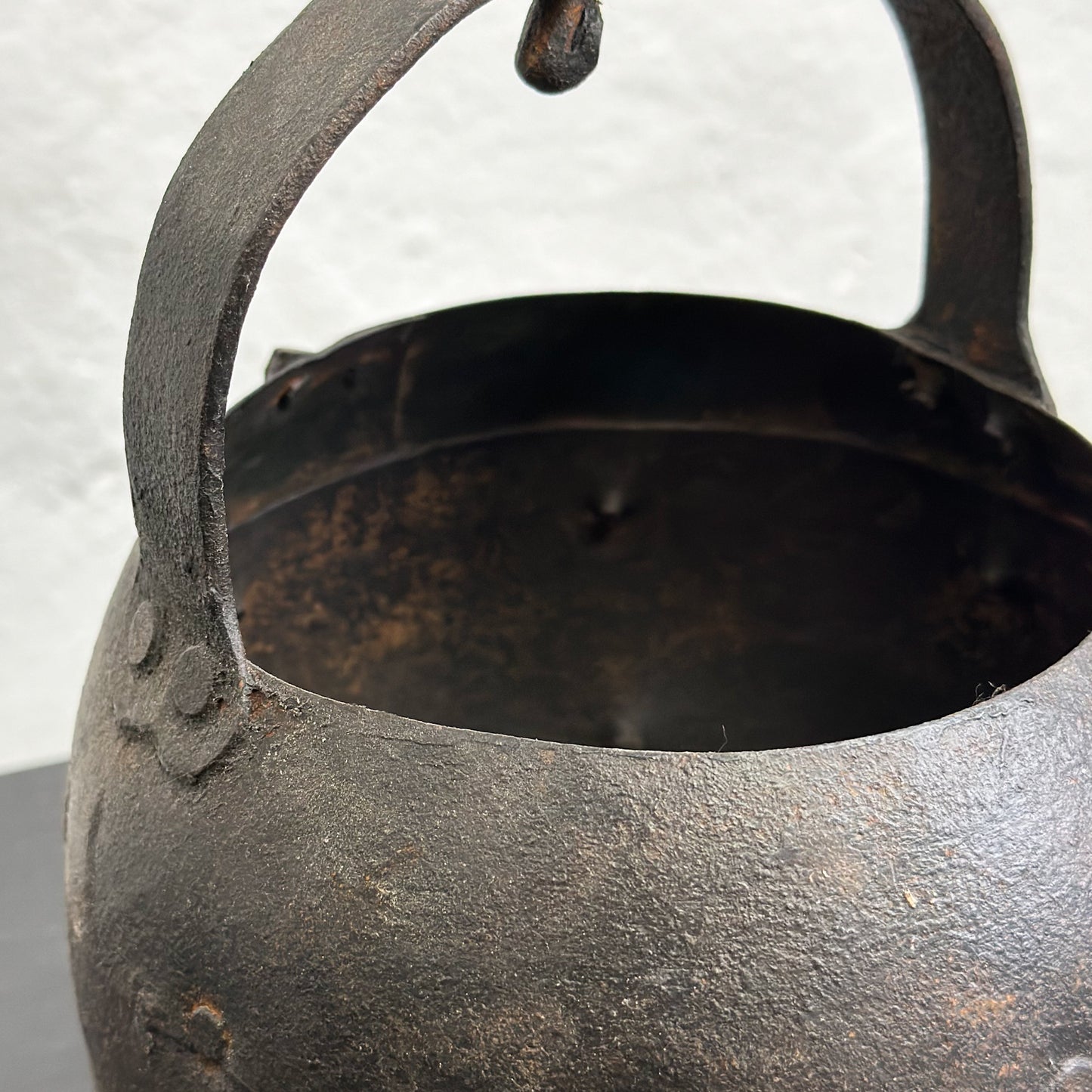 Round Vintage Iron Well Pot