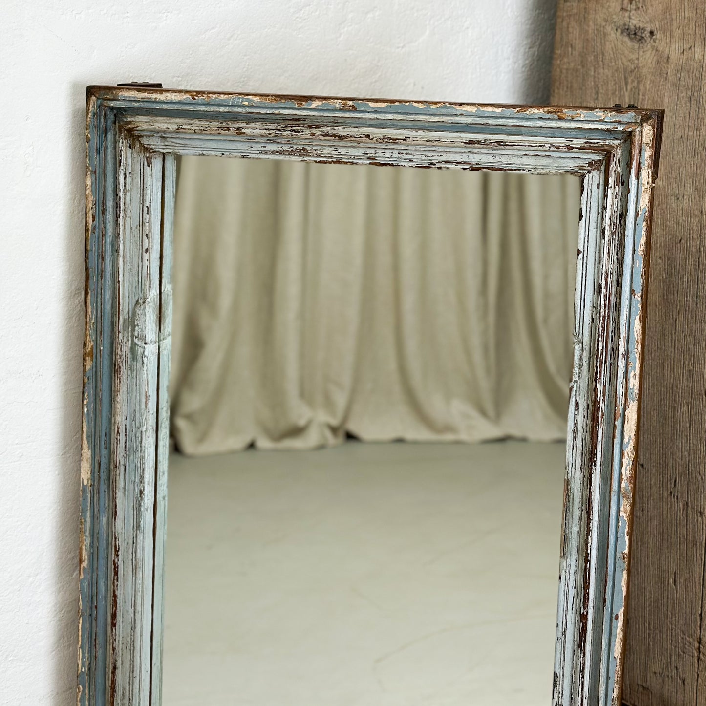 Distressed-Vintage-Indian-Mirror-Light-Blue-Teak2