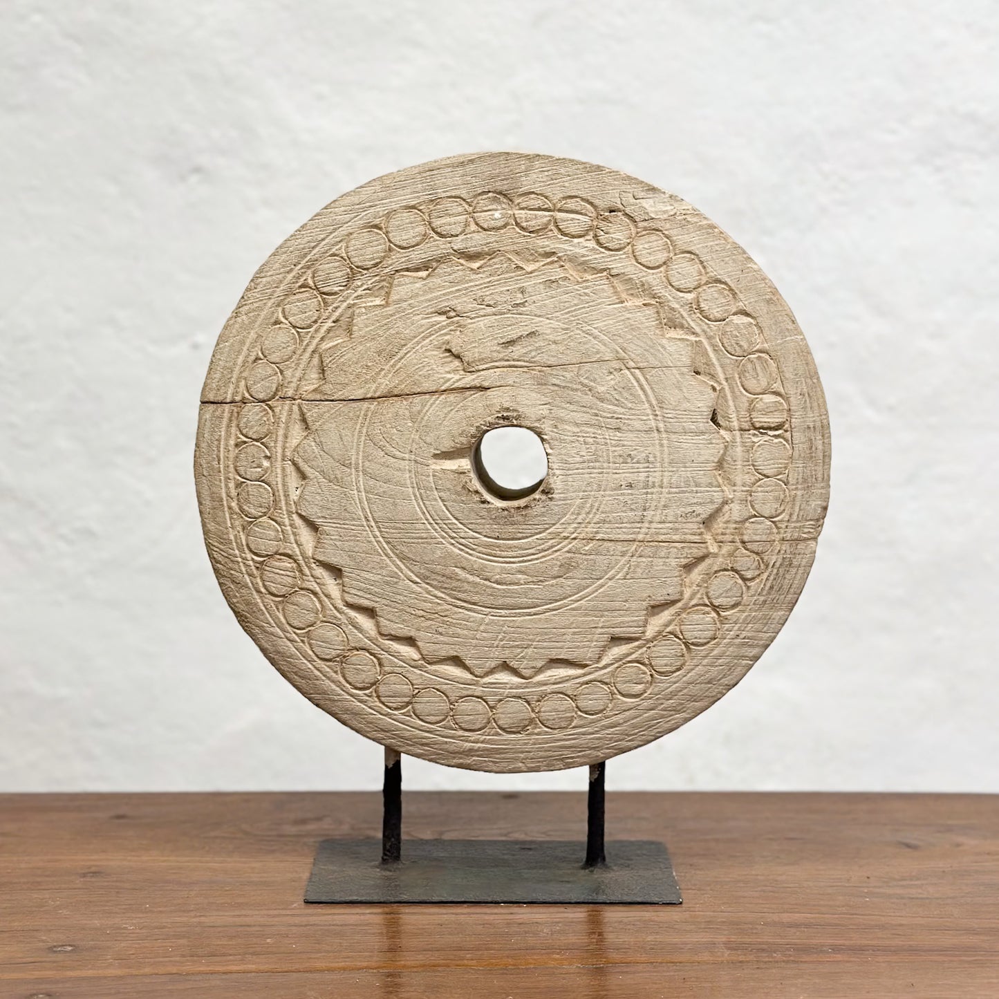Bleached-Teak-Indian-Wheel-on-Stand2