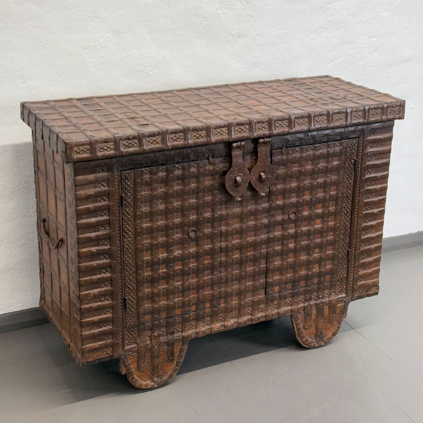 Vintage Embellished Pitara Chest