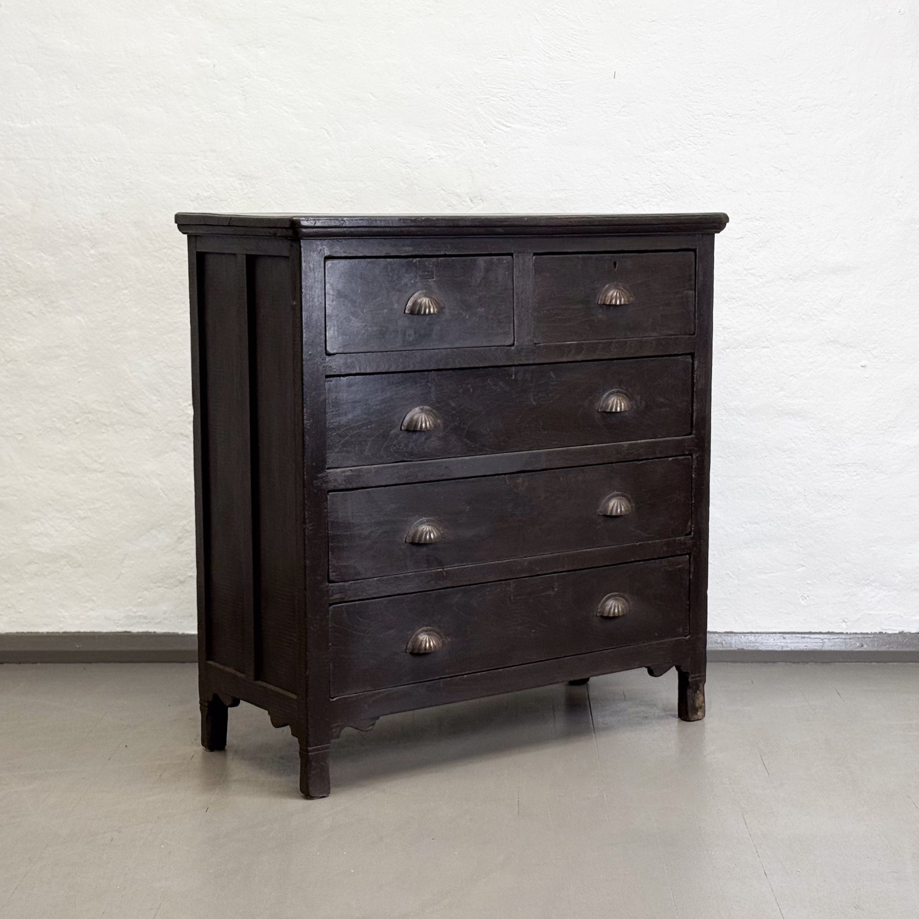Vintage 8 Drawer Chest