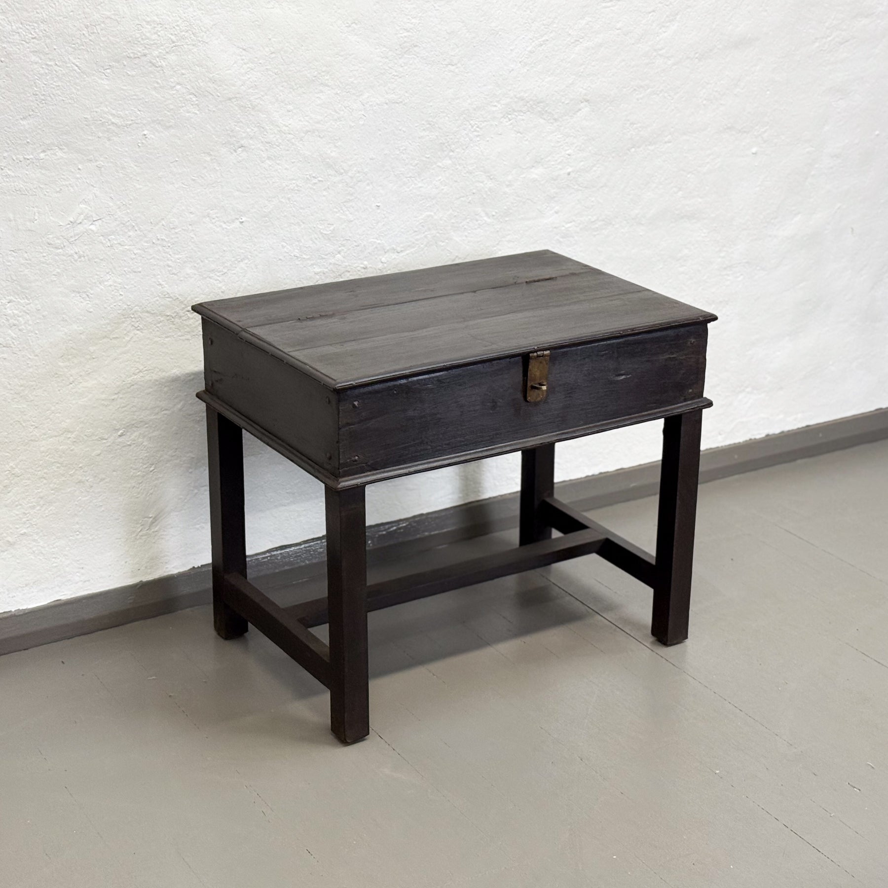 Lift Top Writing Table I