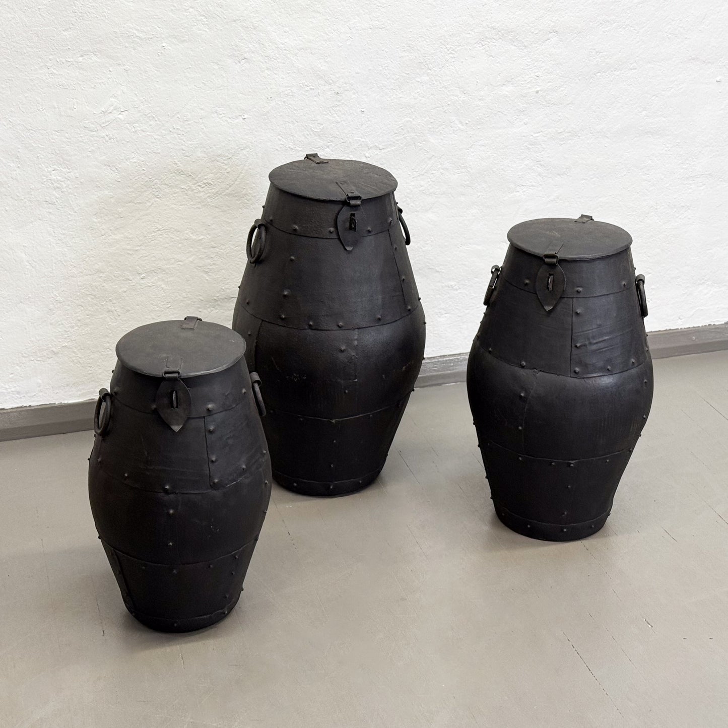 Lidded Iron Pot
