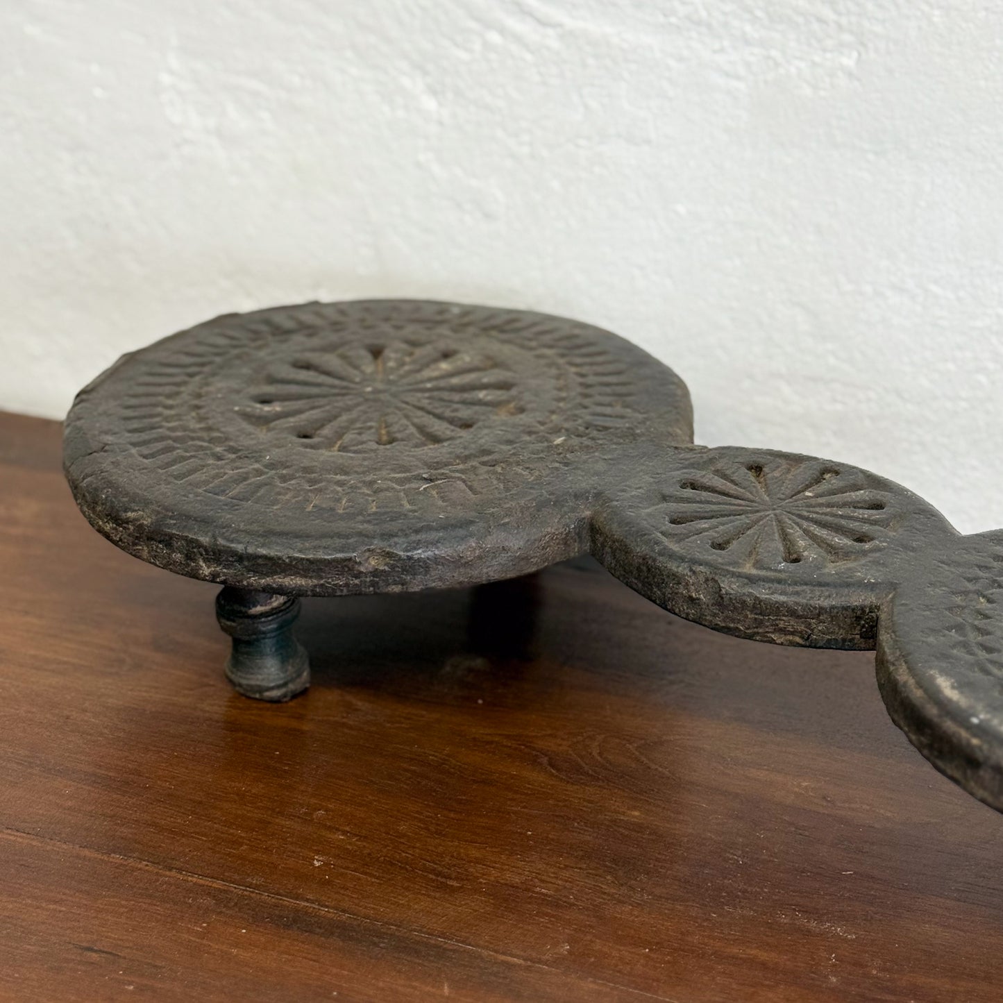 Carved Chapati Plate Stand