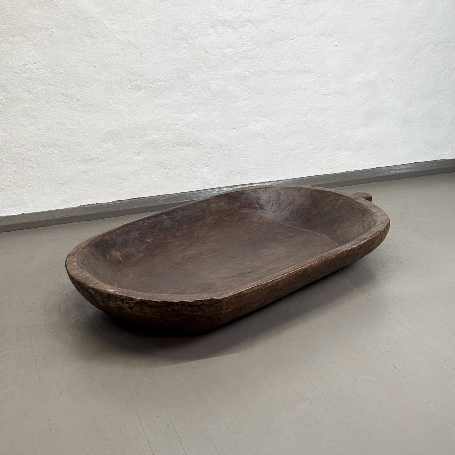 Naga Plate with Handle I
