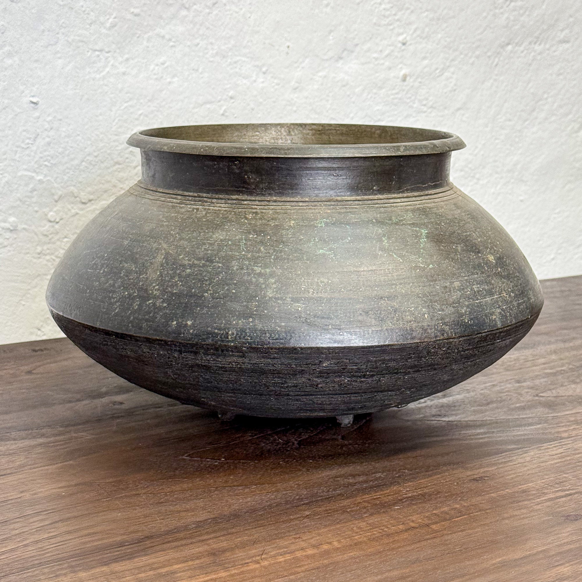 Dark Brass Pot