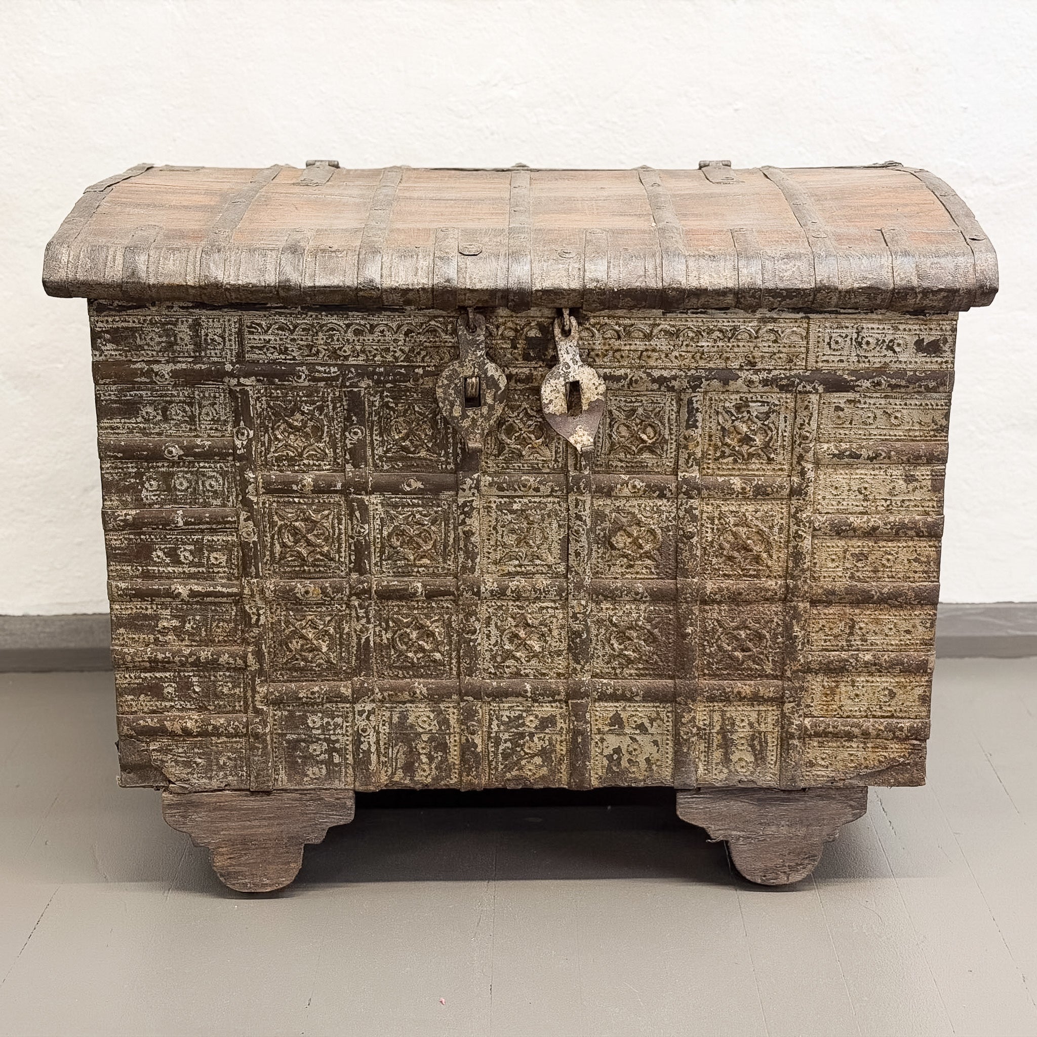 Distressed  Gujarat Dowry Chest