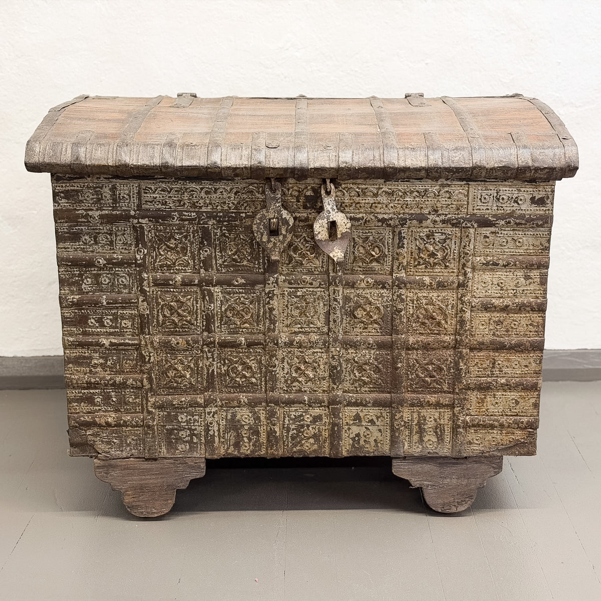 Distressed  Gujarat Dowry Chest