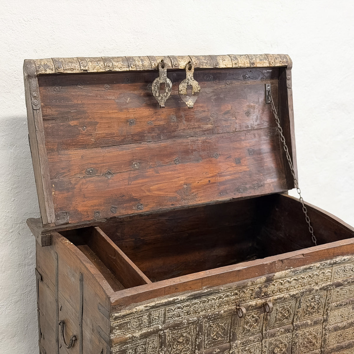 Distressed  Gujarat Dowry Chest