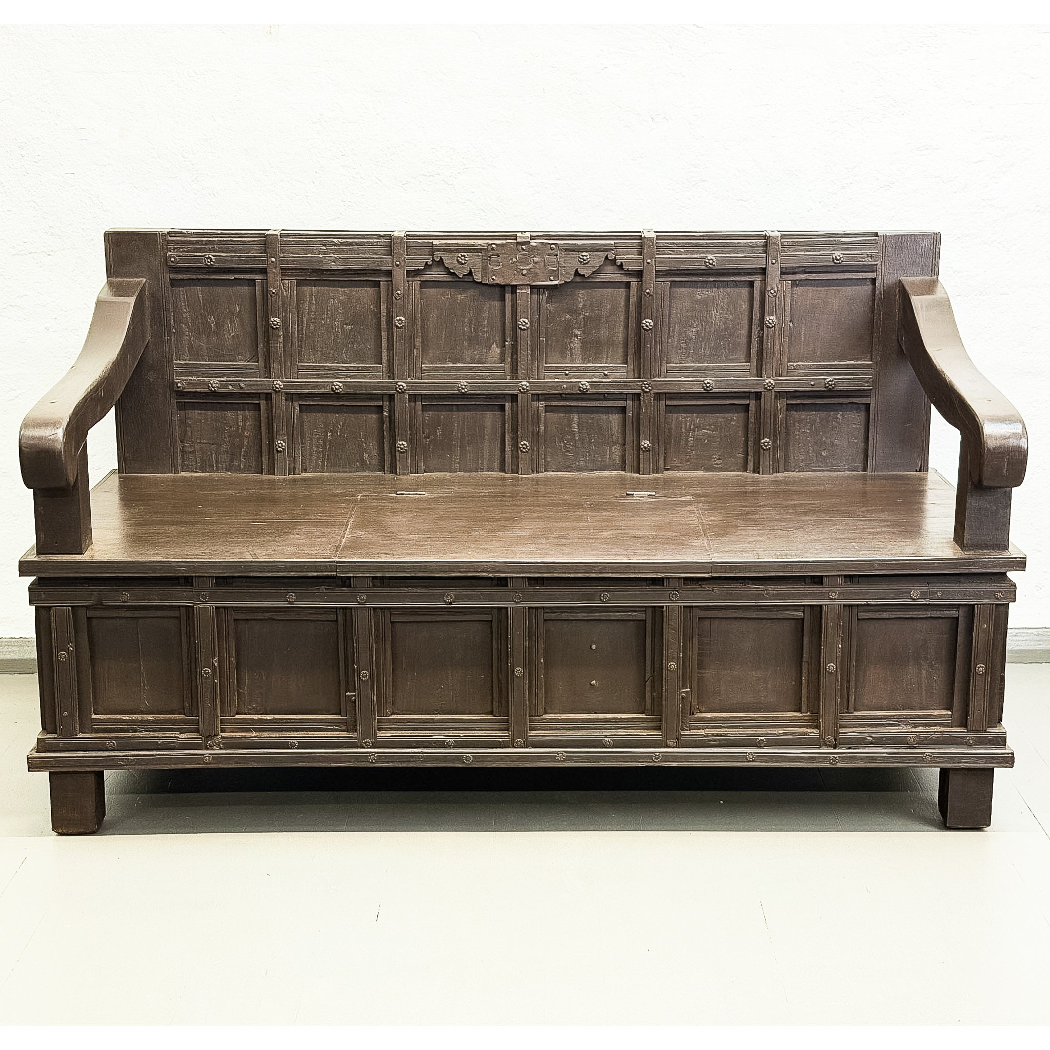 Indian Timber Storage Bench