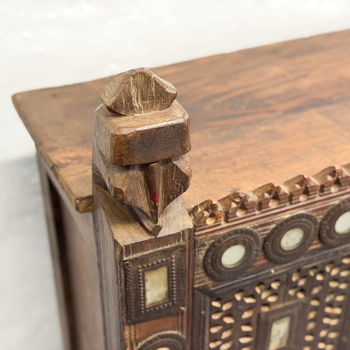 Damchiya Cabinet