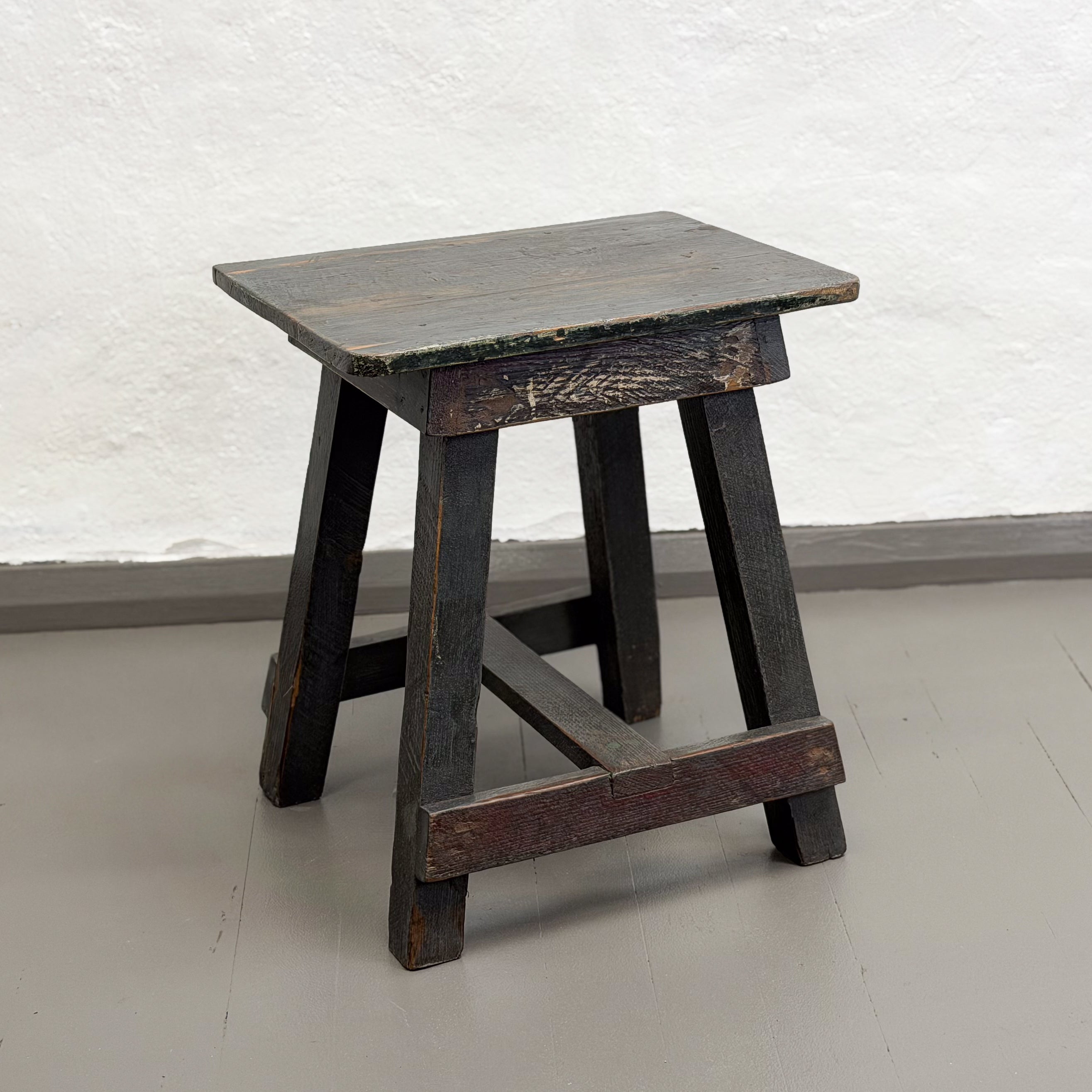 Black Teak Stool