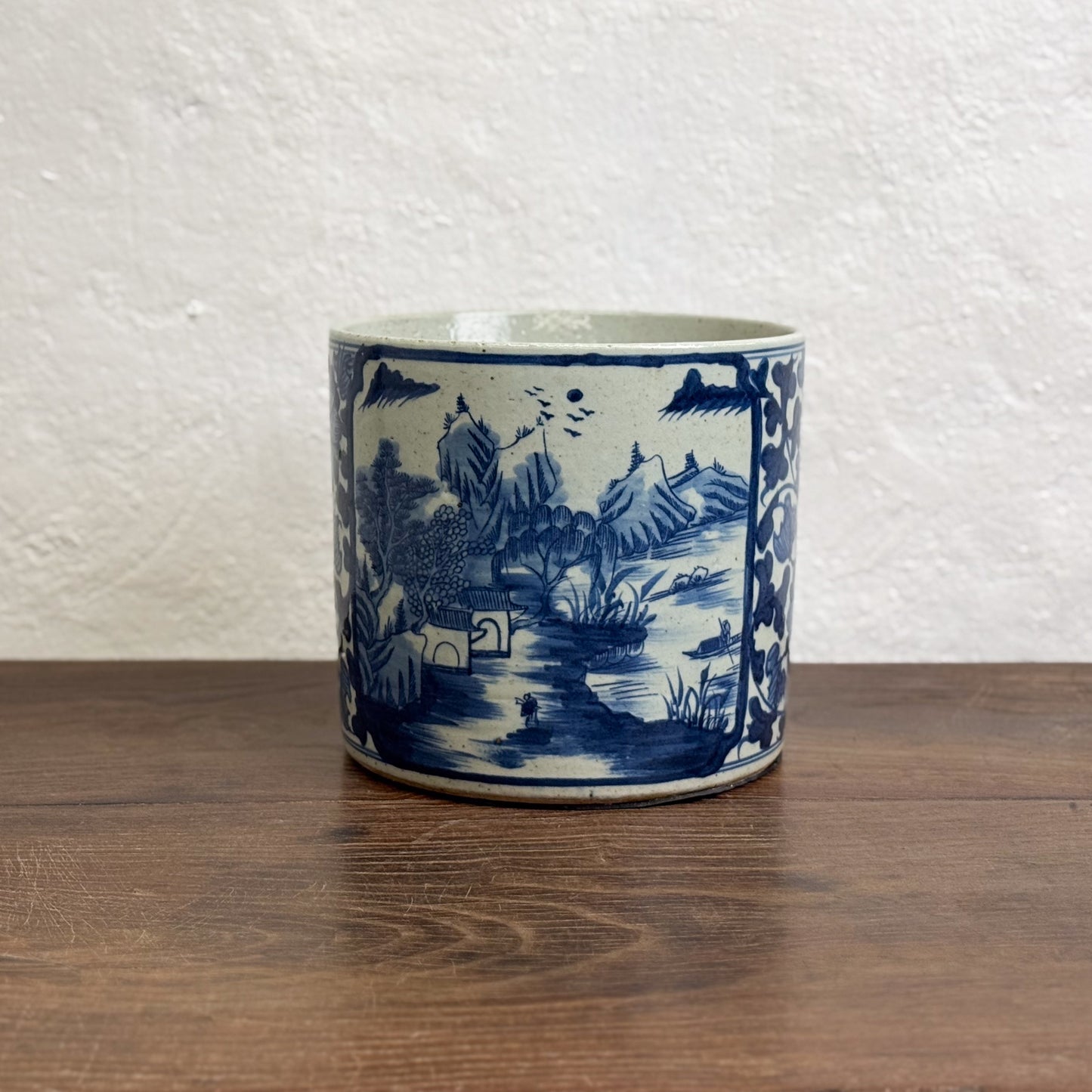 Village Porcelain Paintbrush Holder
