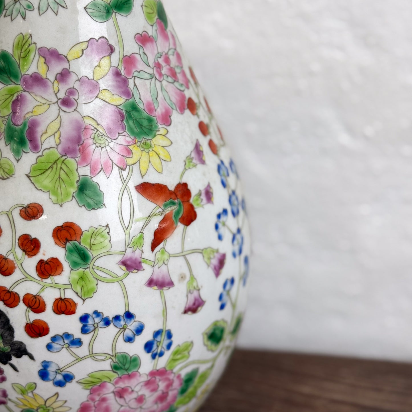 Spring Porcelain Rouleau Vase