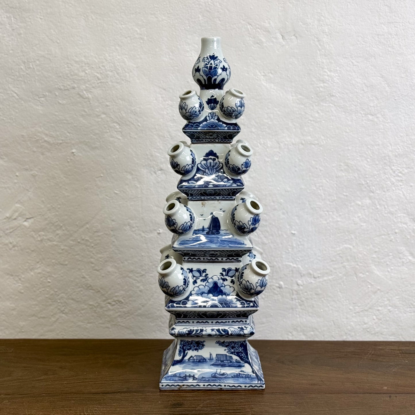 Porcelain Pagoda Tulip Vase I