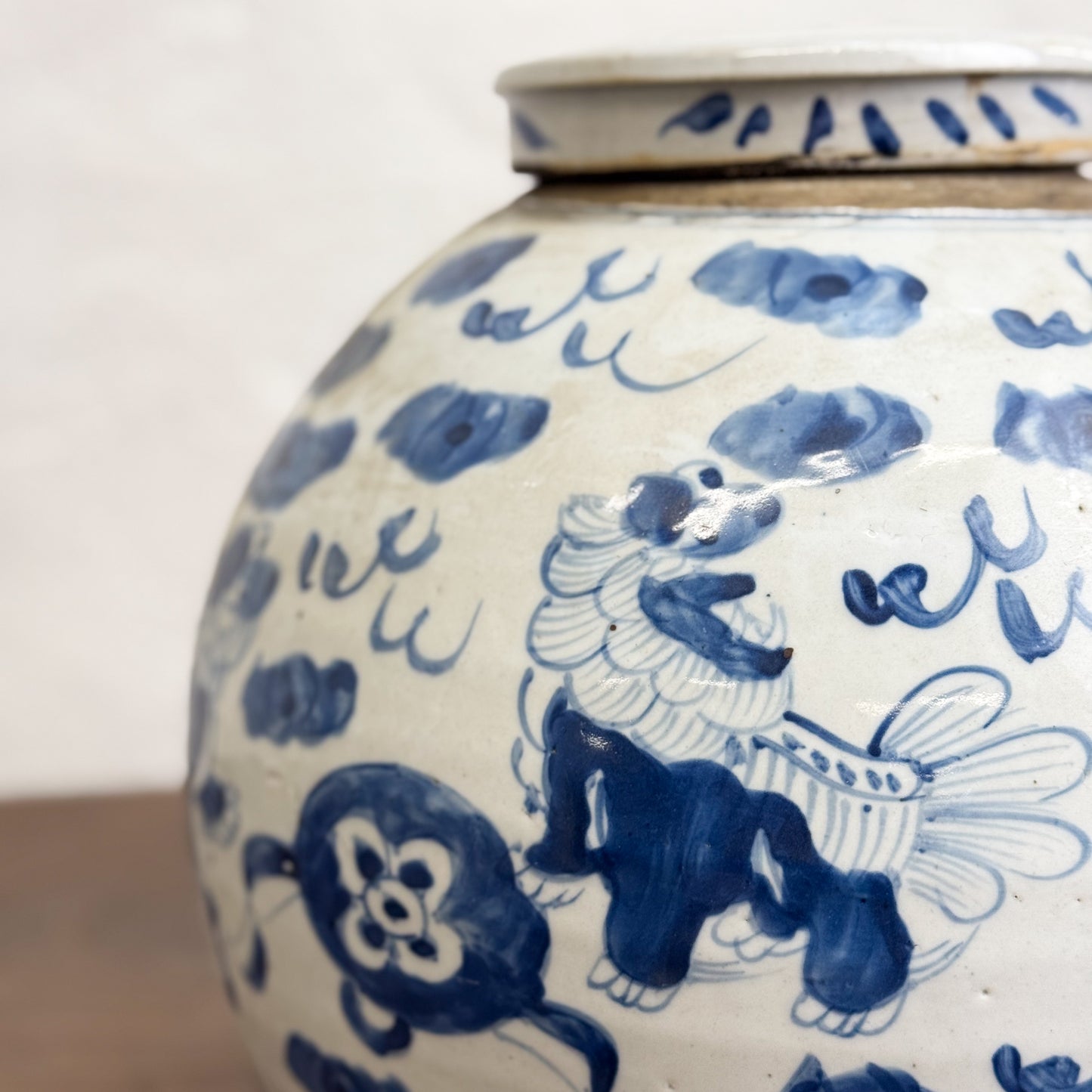 Foo Dog & Cloud Porcelain Ginger Jar