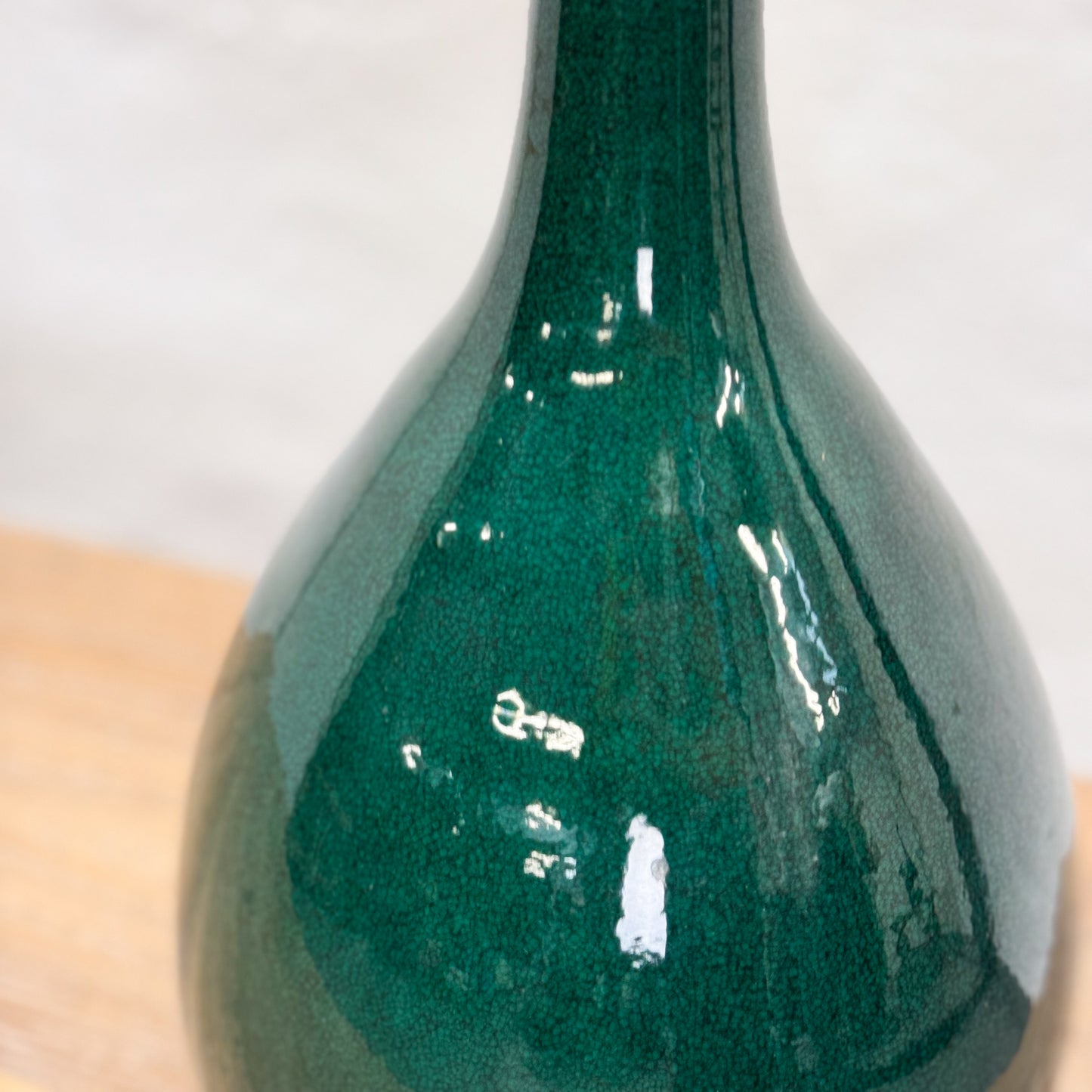 Simple Emerald Bulb Vase