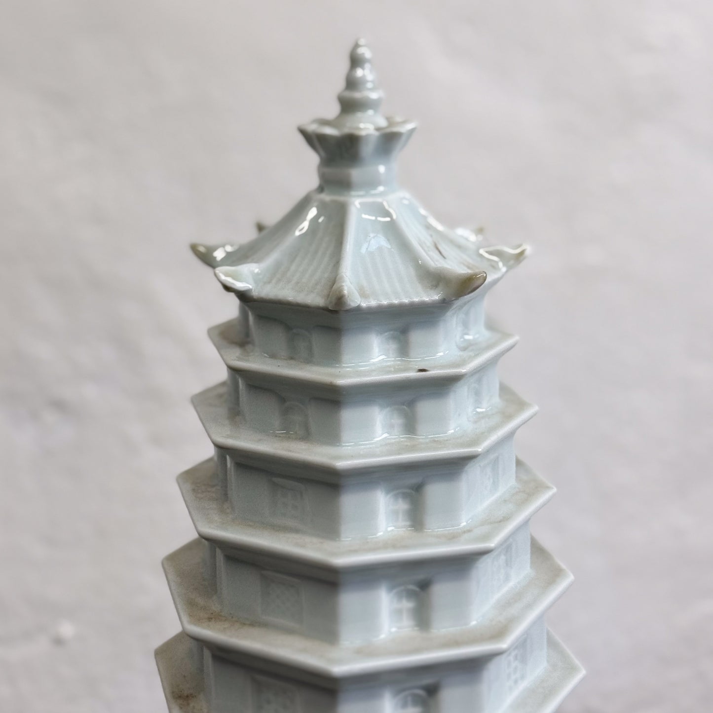 Simple Porcelain Pagoda