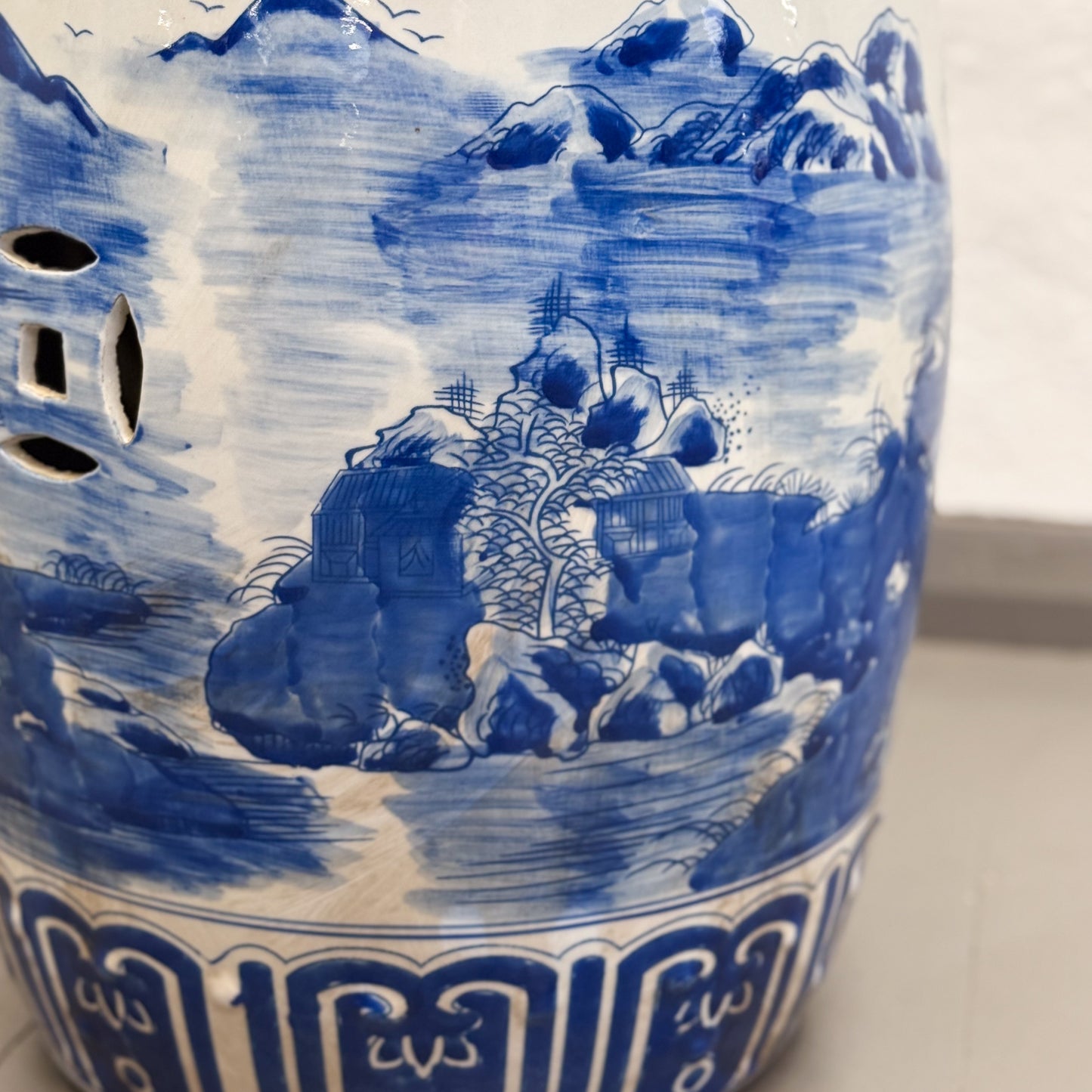 Village Scene Porcelain Drum Stool