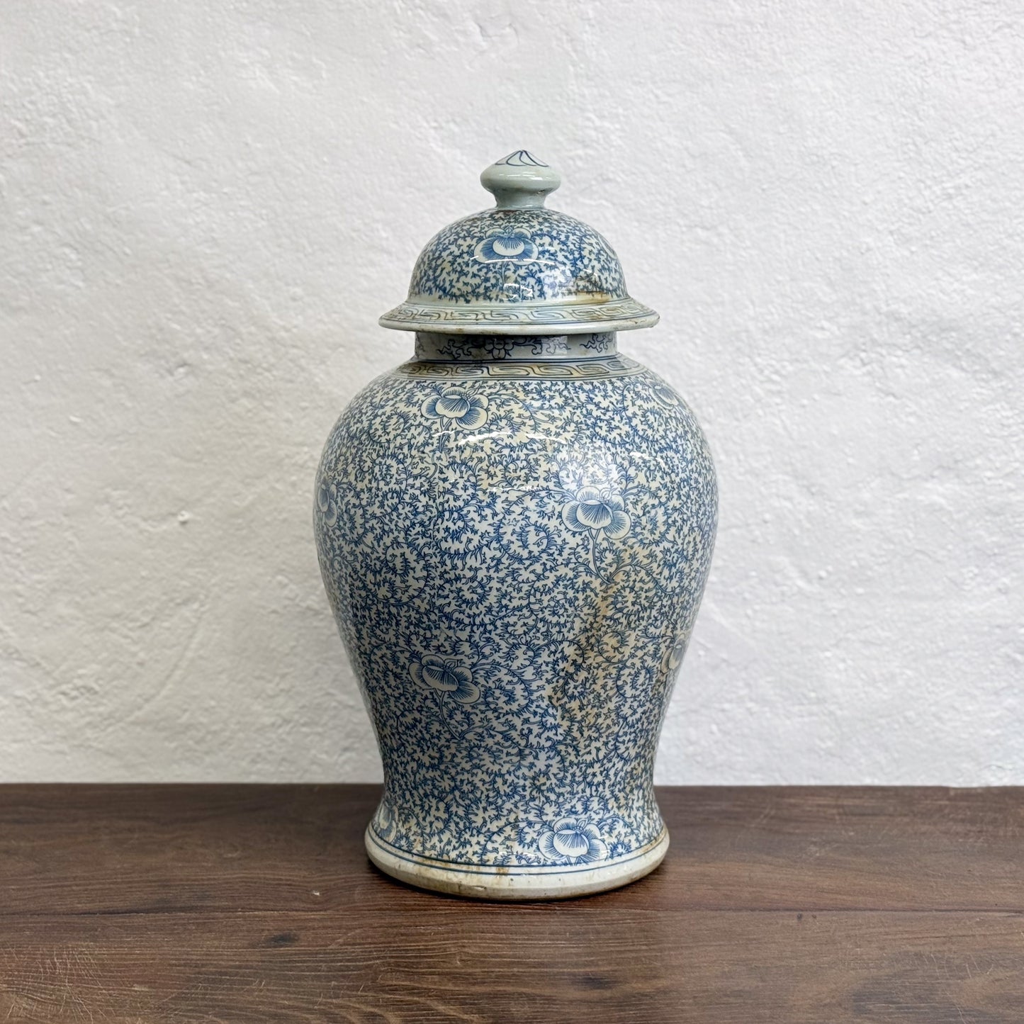 Sweet Pea Vine Porcelain Temple Jar