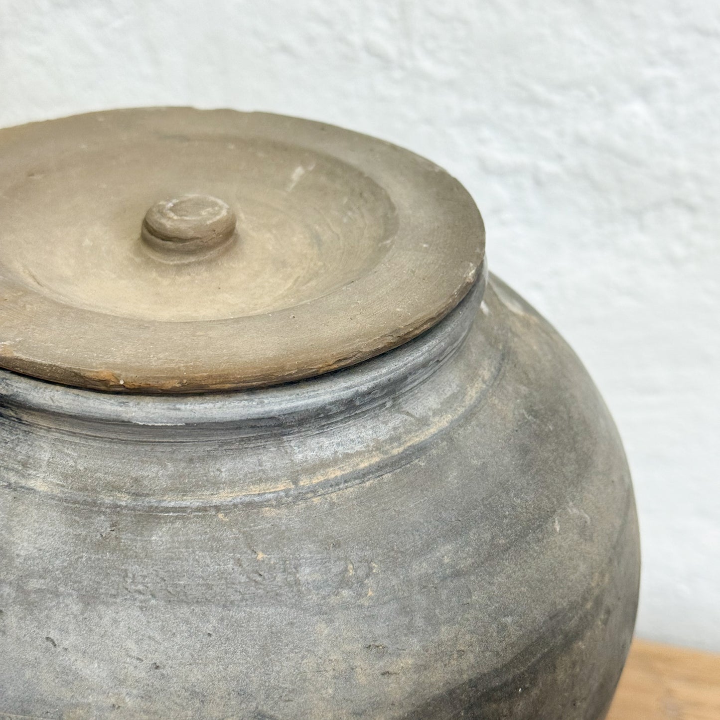 Small Tofu Pot with Lid