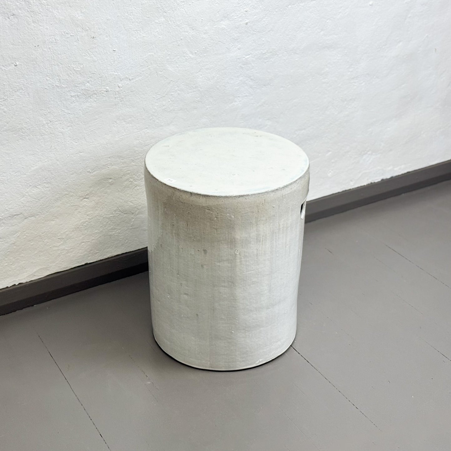 Simple Round Ceramic Stool