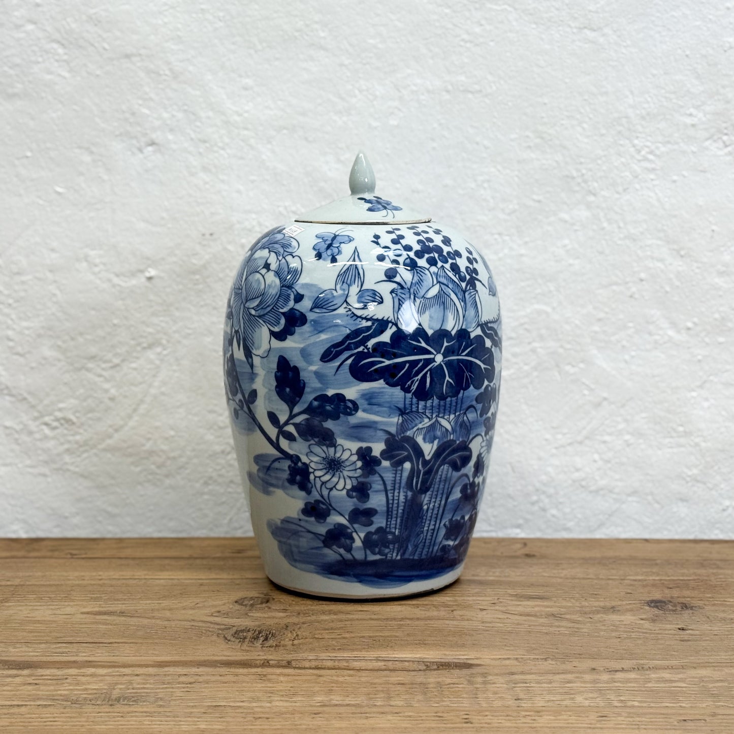 Peony Porcelain Melon Jar
