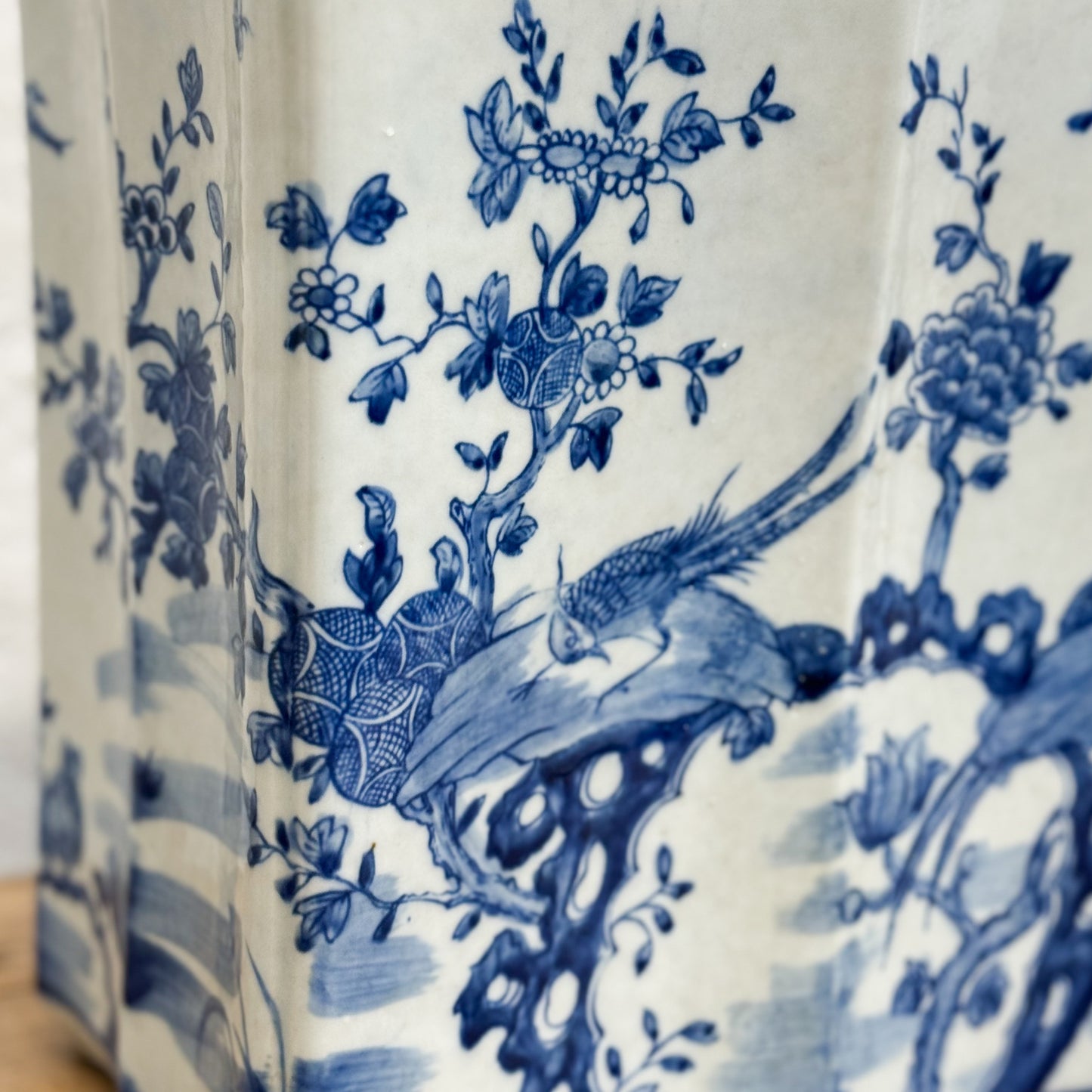 Bird Porcelain Cong Container II