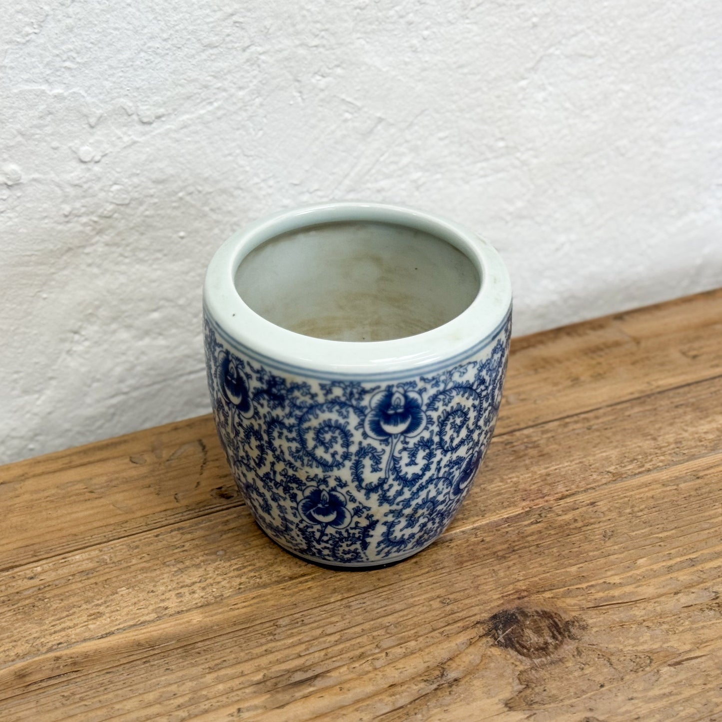 Small Sweet Pea Porcelain Planter