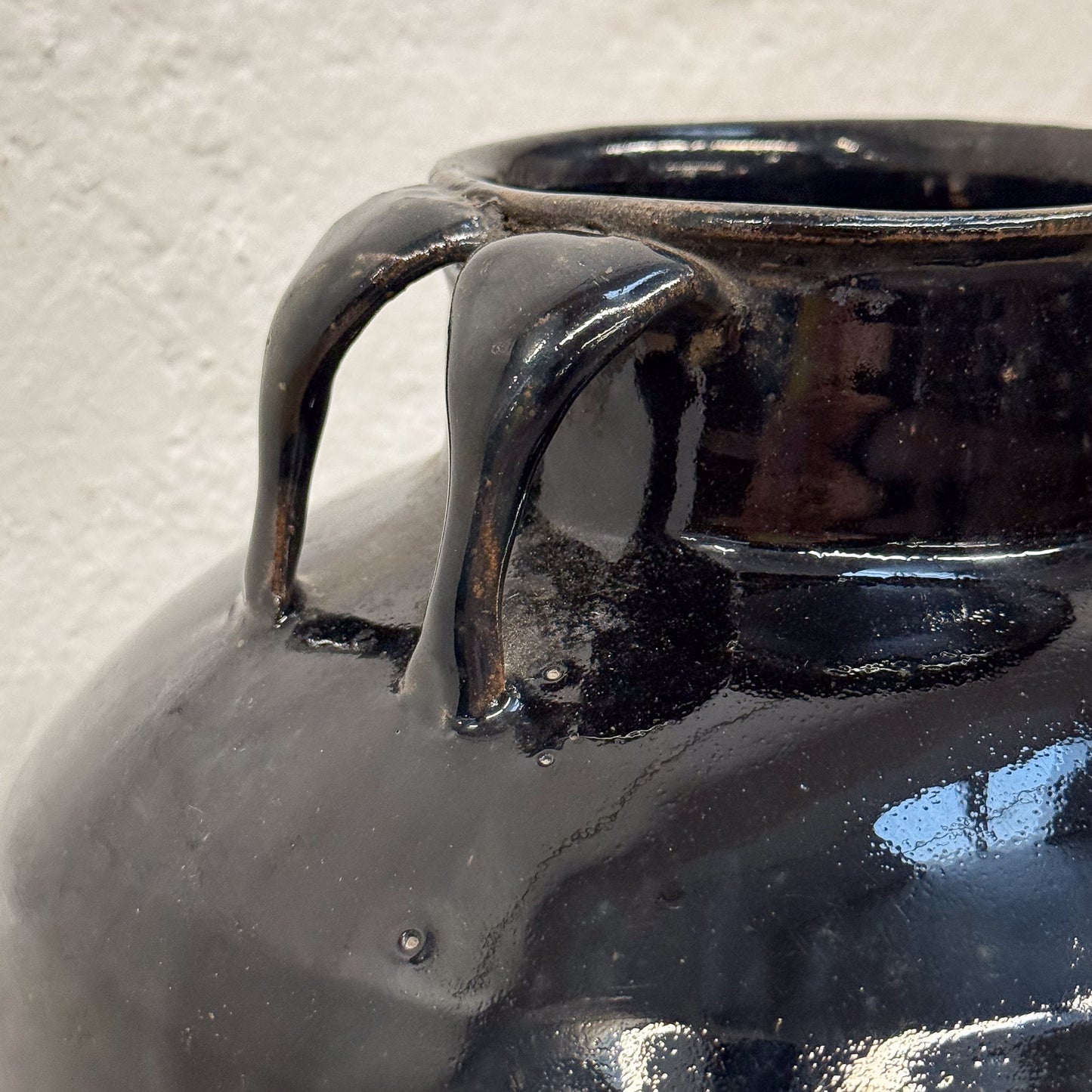Black Spider Vase Large