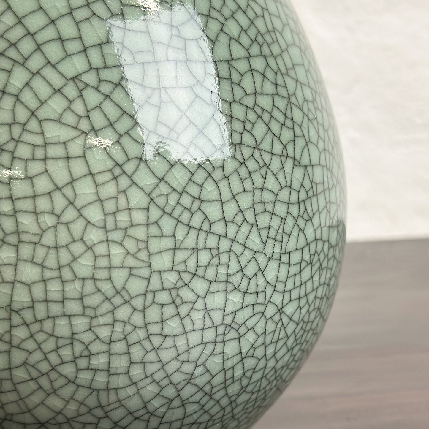 Crackled-Green-Celadon-Meiping-Plum-Vase