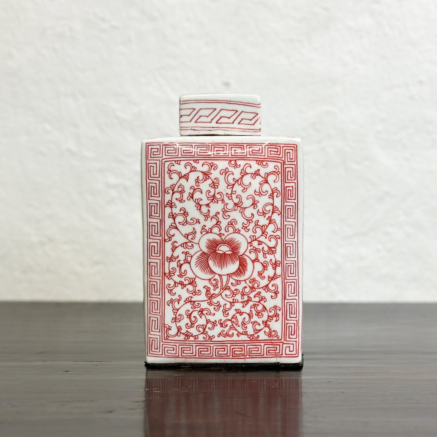 Chinese-Porcelain-Square-Tea-Container-Vermillion-Red-and-White-Prunus-Flower-Vines1