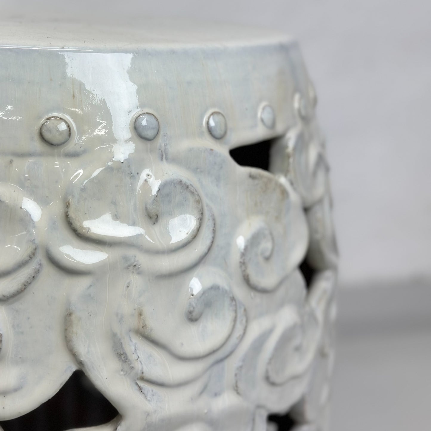 Cloud Porcelain Drum Stool