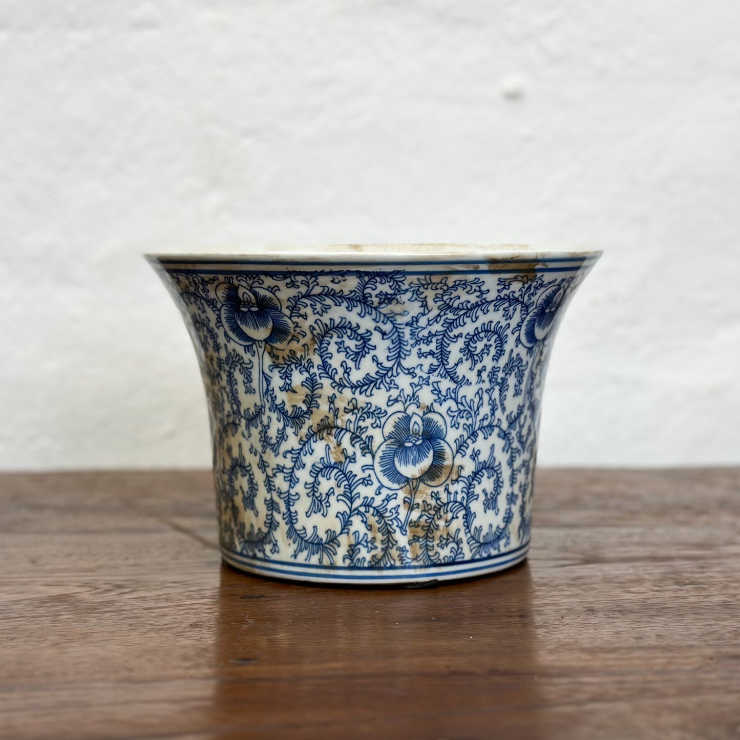Vine Flared Porcelain Planter