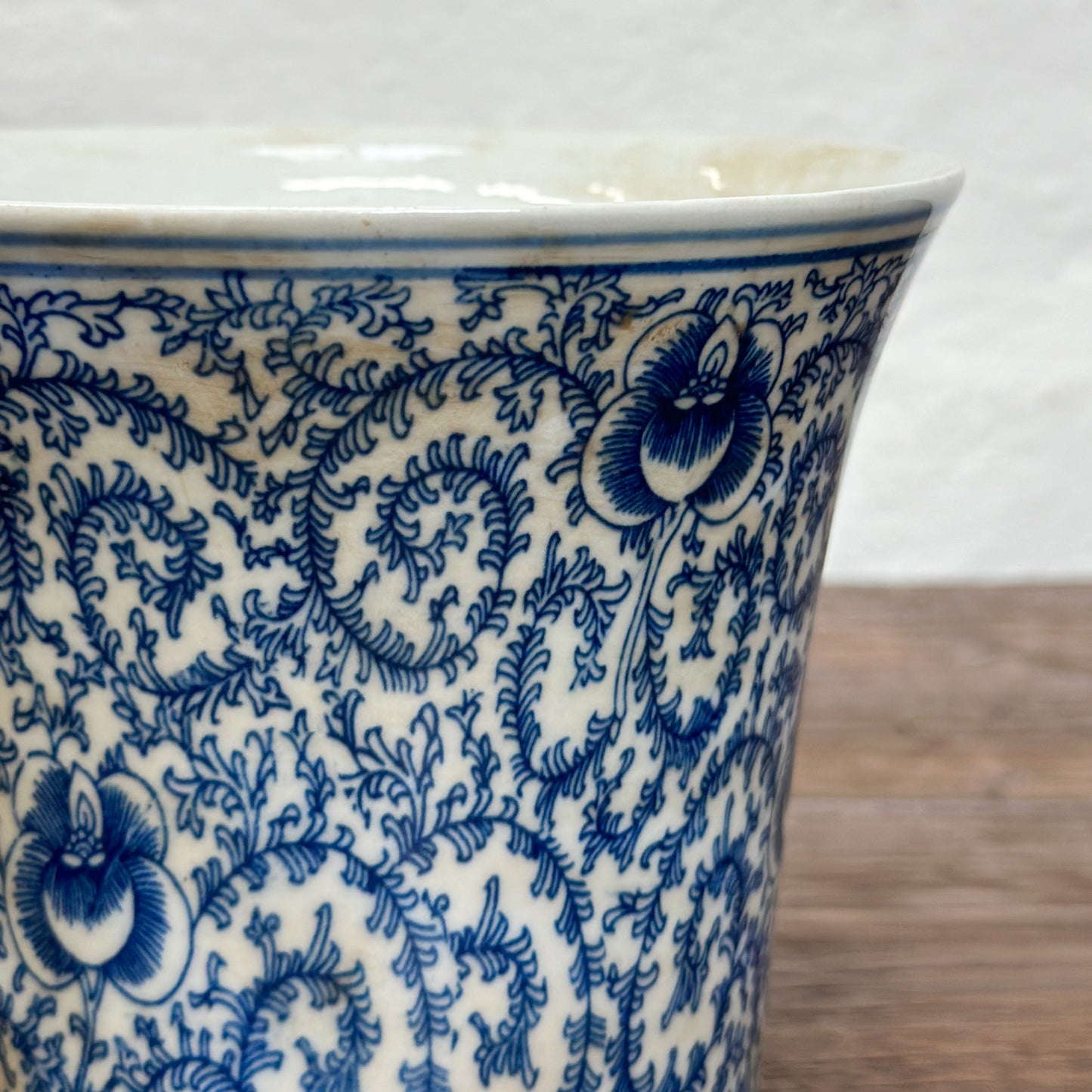 Vine Flared Porcelain Planter